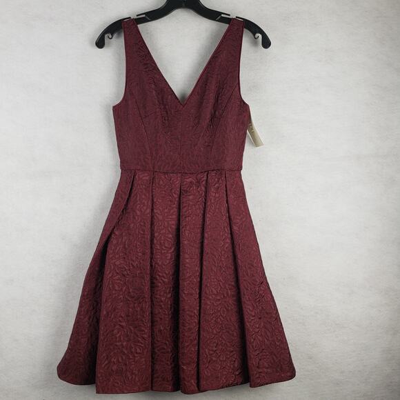 ERIN Fetherston Size 0 A-Line Jacquard Dress Maroon Prom Occasion Event Gala - Picture 1 of 12